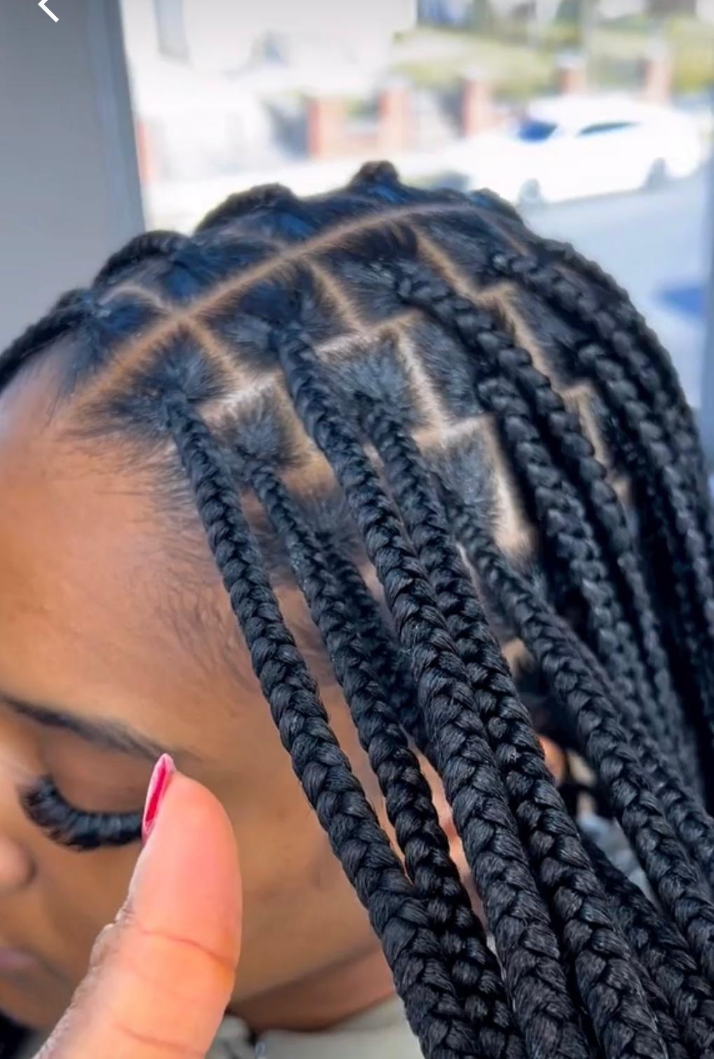 Large Knotless Braids
